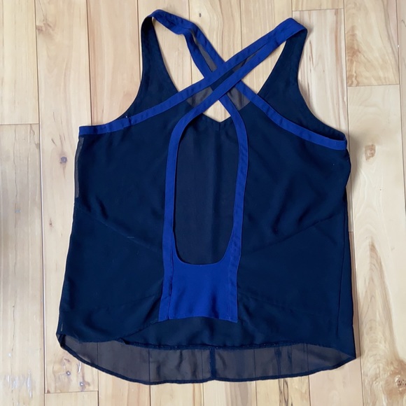 Silence + Noise Tank - Picture 3 of 3